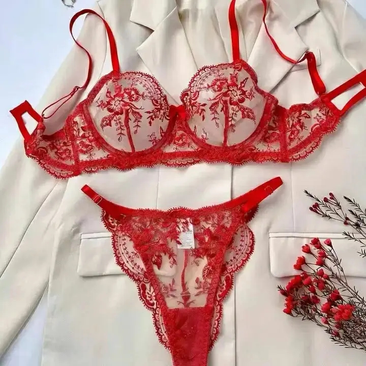 Hot Selling Flower Embroidery, Perspective Mesh, Sexy, Comfortable, Simple and Generous Lingerie Set Sexy Lingerie Sexy Costume